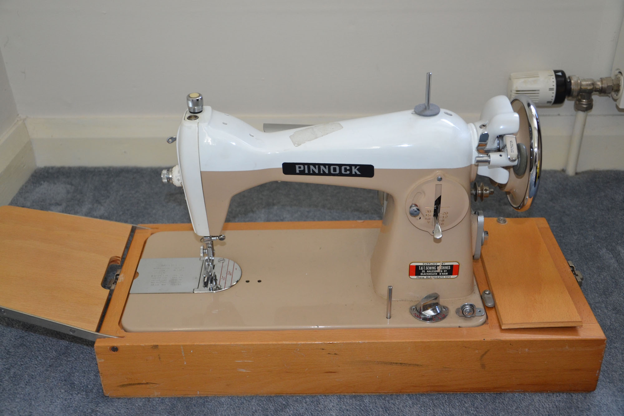 Free Vintage Sewing Machine Manuals